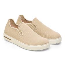 BEND DECON SLIP ON