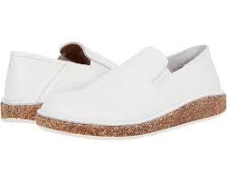 CALLAN PEBBLED LEATHER