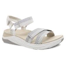 RACQUEL WEBBING